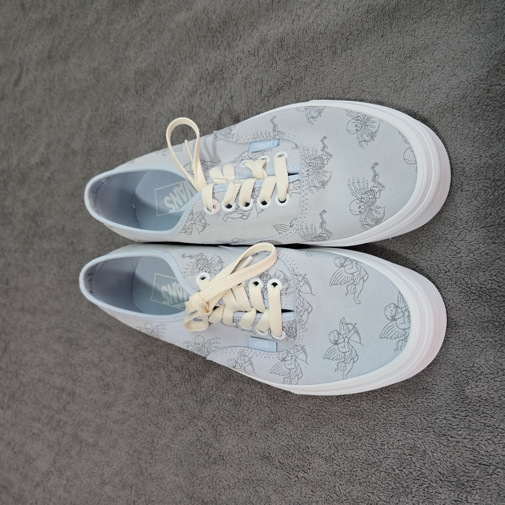 Vans skeleton print - NEW - Size 9.5